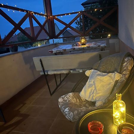Szandra Vendégház Osku Esterno foto