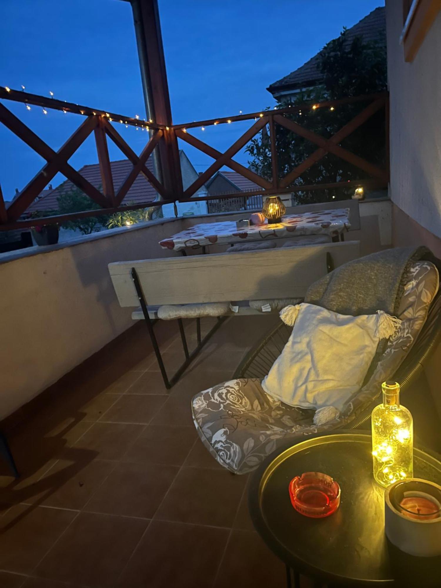 Szandra Vendégház Osku Esterno foto
